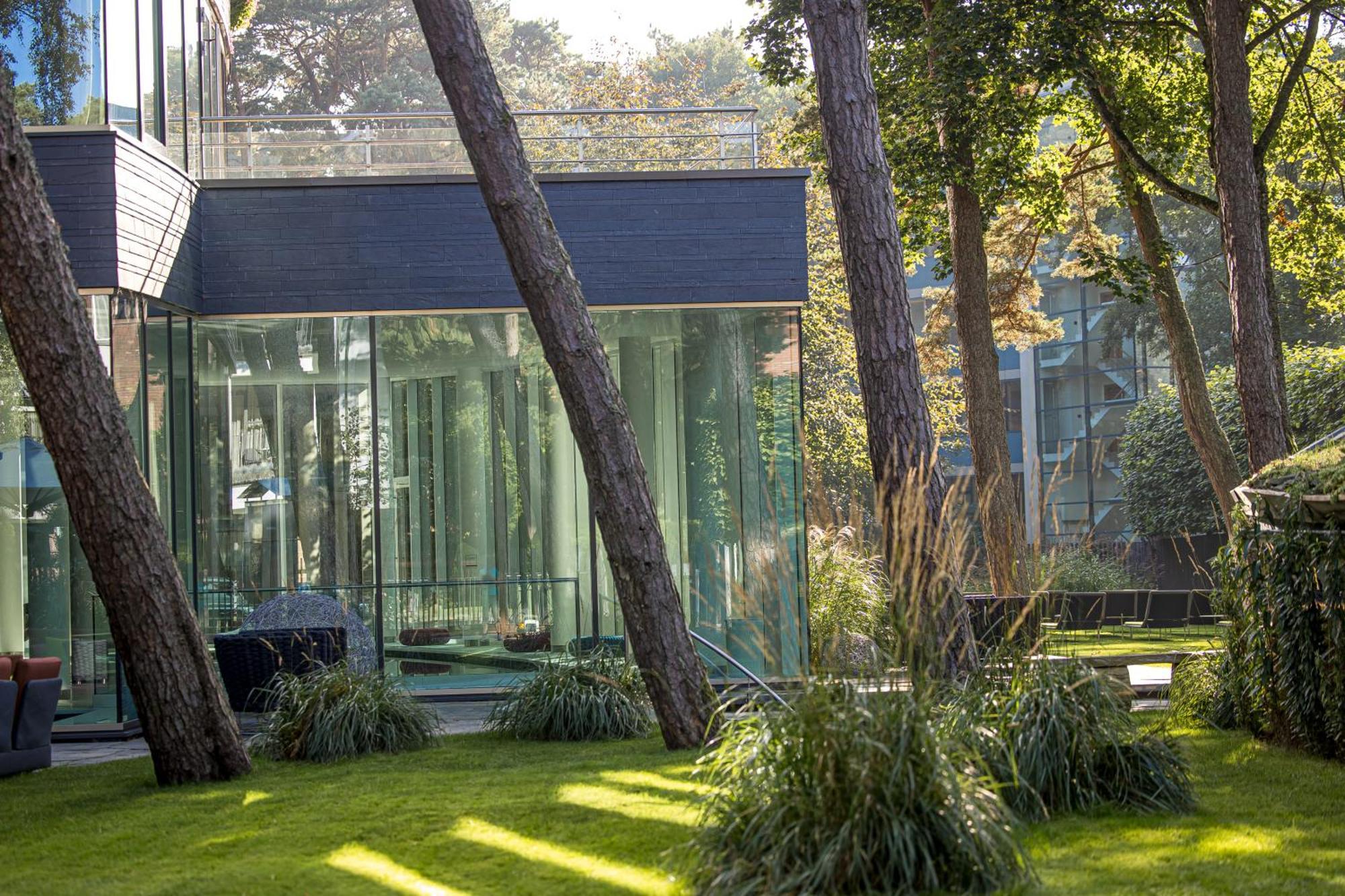 Palanga Life Balance Spa Hotel Exterior photo The garden