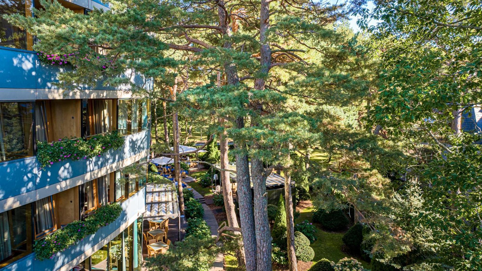 Palanga Life Balance Spa Hotel Exterior photo The hotel's main building